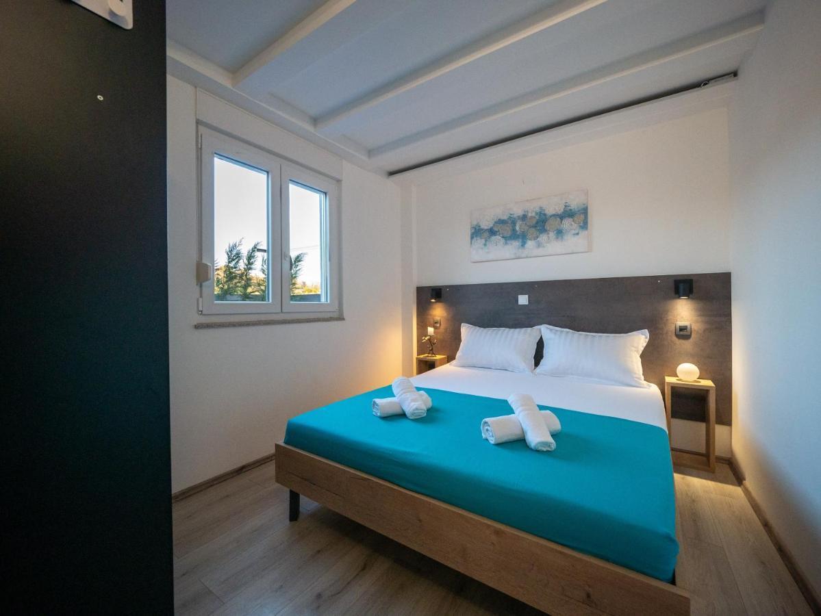 Villa Vinky Pola Esterno foto