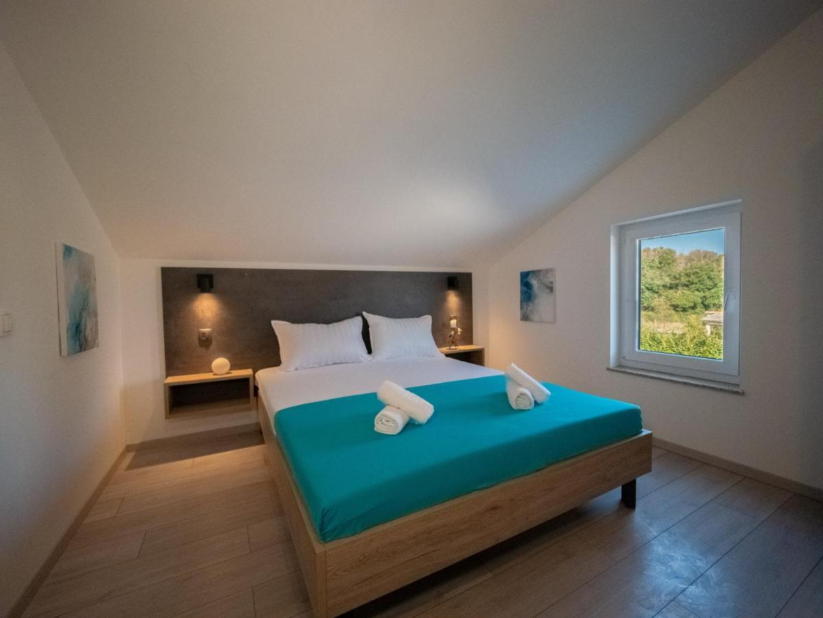 Villa Vinky Pola Esterno foto
