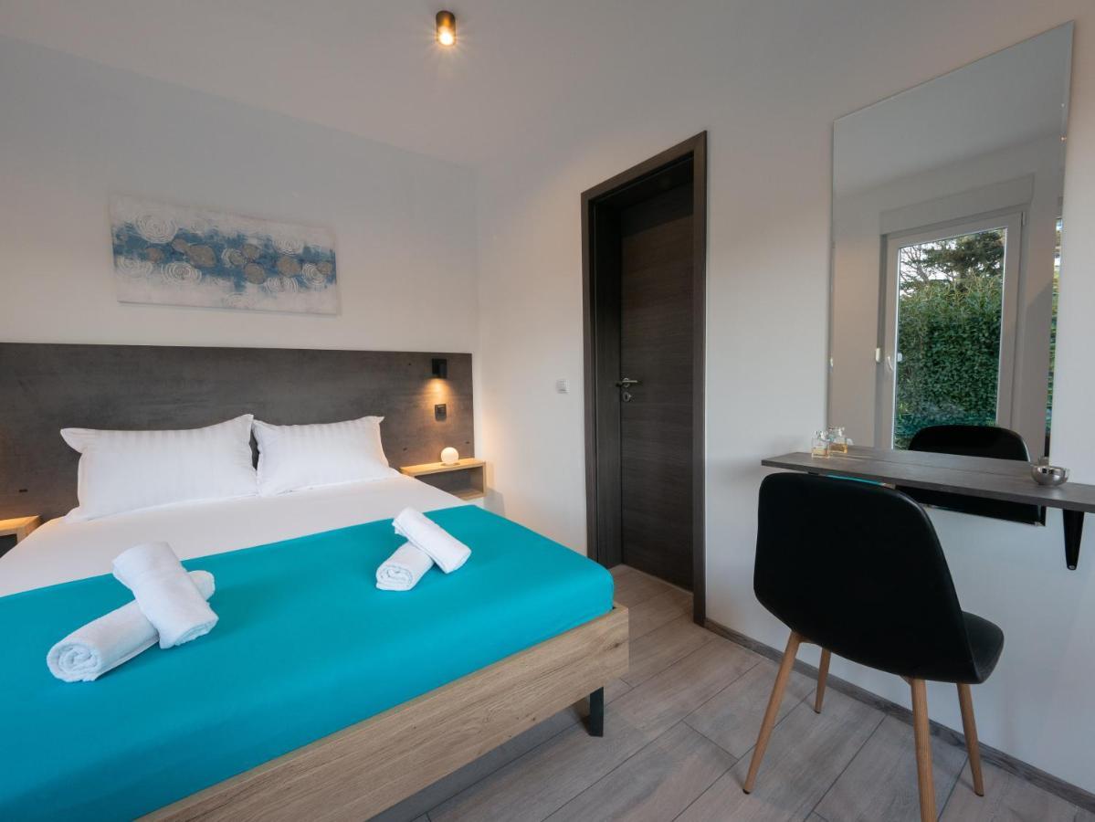Villa Vinky Pola Esterno foto