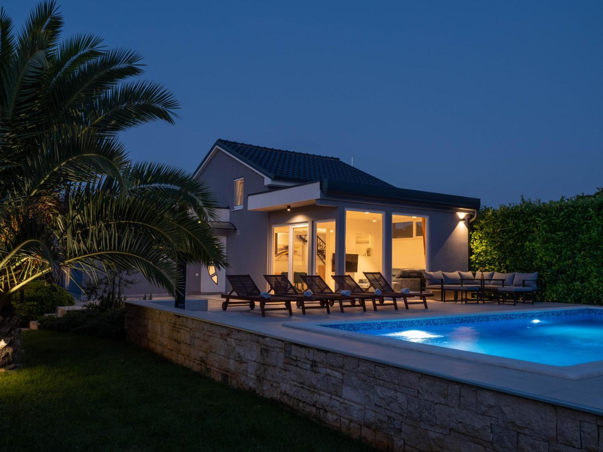 Villa Vinky Pola Esterno foto